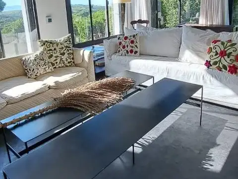 Hotel en Venta 60 años