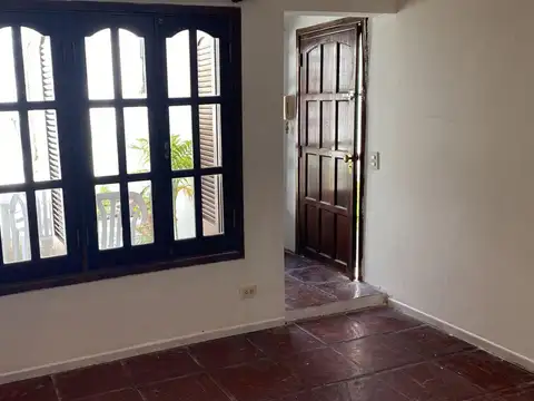 Av Centenario al 400