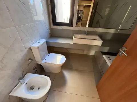 Departamento en Venta con 2 cocheras