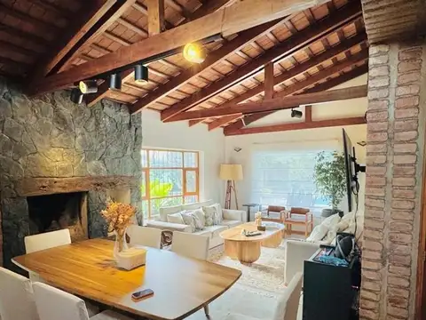 Casa en Venta de 4 dormitorios