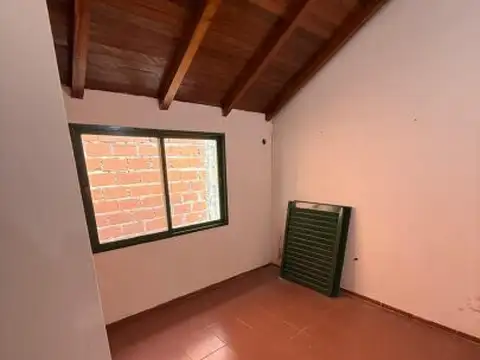 DUPLEX 3 AMB CON PATIO - VILLA LUZURIAGA - OPORTUNIDAD