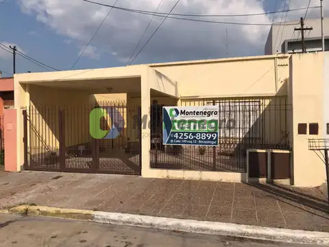 Casa - Venta - Argentina, Berazategui - Calle 18 A 5167