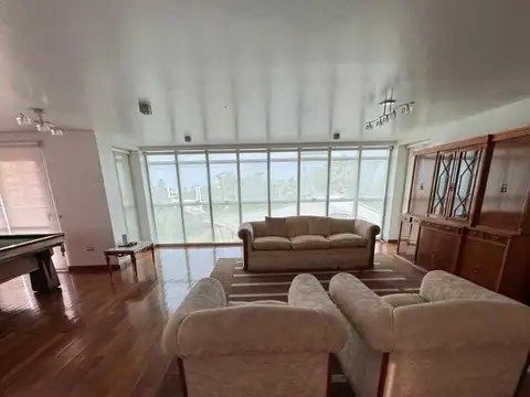 Departamento 4 ambientes con 5 baños