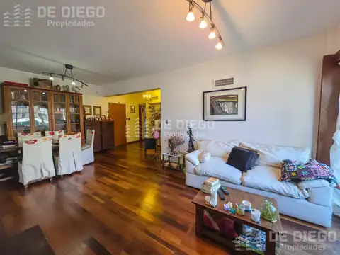 Departamento 4 ambientes con 3 baños