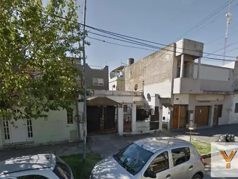 Gobernador Oliden e/ Talcahuano y Viamonte
