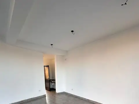 Local en Alquiler en Salta, $ 800.000