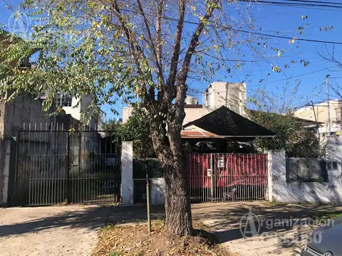 Casa en  Venta - Lomas de San isidro