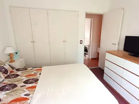VENTA DEPARTAMENTO 3 AMBIENTES - TERCER (3°) PISO POR ESCALERA - Caballito