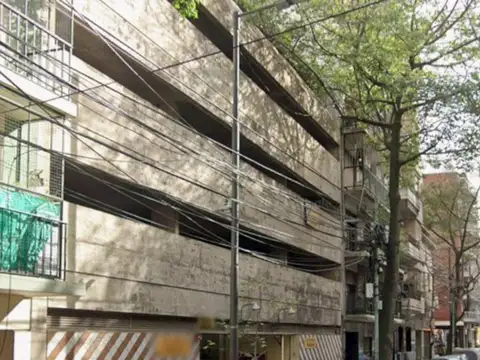 Caballito: cochera cubierta y fija (se acepta vehículo en parte de pago)