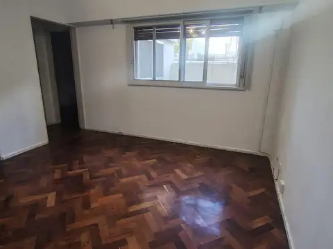 Ramón Falcón al 2200