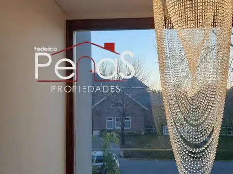 Casa en Venta en El Nacional Club De Campo, USD 390.000