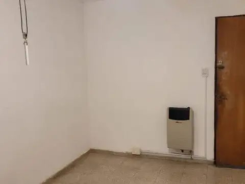 La Rioja 17 , Piso 6