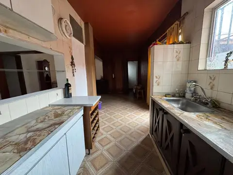 VENTA CASA 4 AMB. Villa Dominico  COCHERA