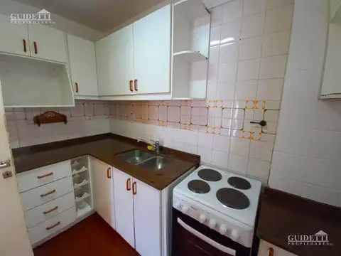 Departamento en Alquiler con 1 cocheras