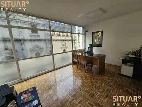 Oficina en Venta 32 años