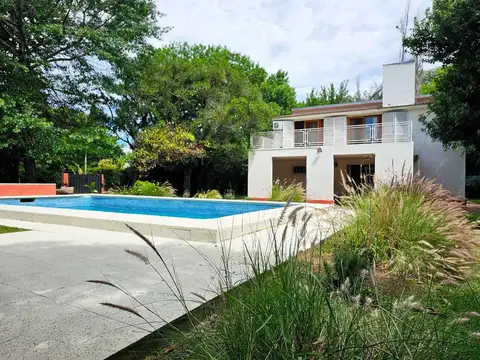 Casa en Venta de 4 dormitorios