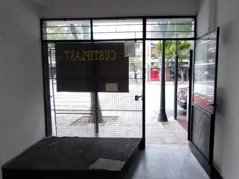 Local Comercial 3x9 m Exc Zona - Av Nazca Al 2000