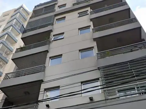 Piso de 4 ambientes en pleno centro de Ramos Mejía