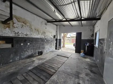 Local en Alquiler en Villa Bosch, $ 500.000