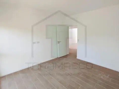 VENTA PH MONOAMB EN PB C/AMPLIA TERRAZA EN VILLA DEVOTO