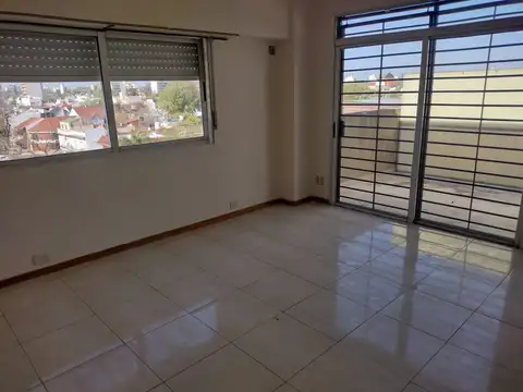 Departamento en Alquiler en Villa Pueyrredón, CABA