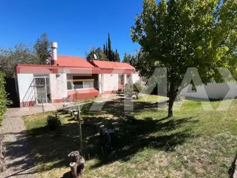 CASA 2 DORMITORIOS CHOCON