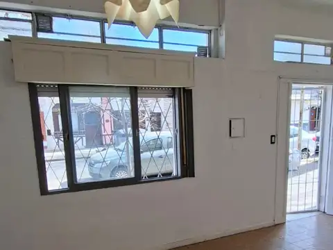 Depto Tipo Casa en Alquiler de 2 ambientes