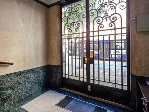 Departamento en Venta de 6 ambientes