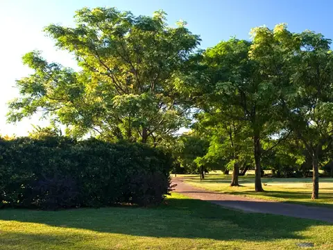 PARCELA EN GLORIAM CEMENTERIO JARDIN DE PAZ