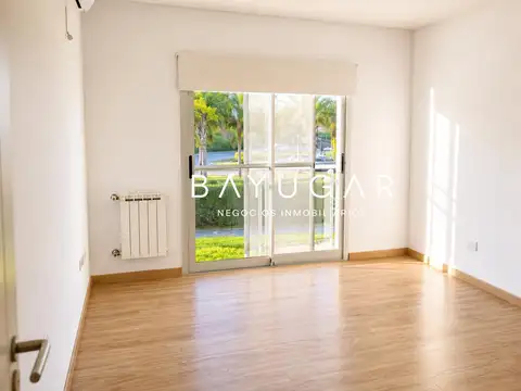 Departamento en Alquiler con 1 cocheras