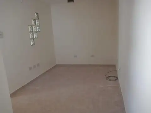 Depto Tipo Casa en Venta de 2 ambientes