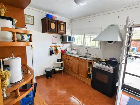 CASA EN VENTA EN COLONIA EN EL REAL CON GALPÓN