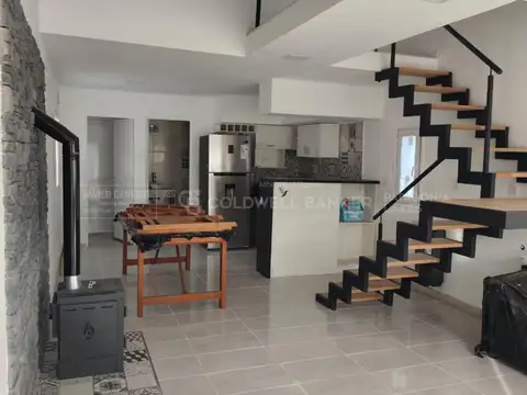 Casa en alquiler 78 m2 lote de 150m2 en San Martín de los Andes – Barrio Las Nalcas
