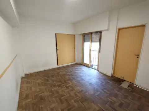 ADOLFO ALSINA 2000, Piso 2°