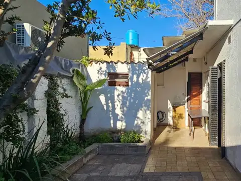 PH 3 AMBIENTES 2 PATIOS SIN EXPENSAS PLANTA BAJA