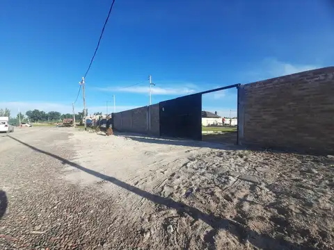 VENTA QUINCHO CON PILETA COLONIA SEGOVIA