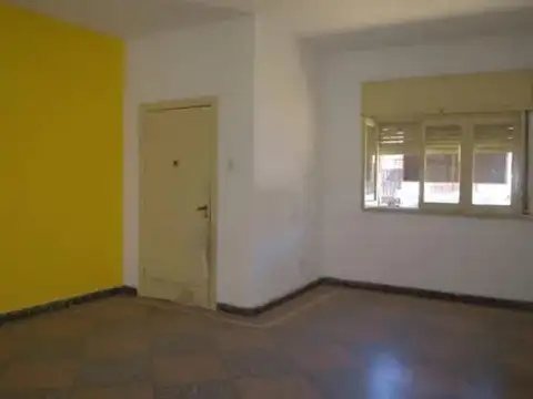 Casa en Venta en El Palomar, USD 105.000