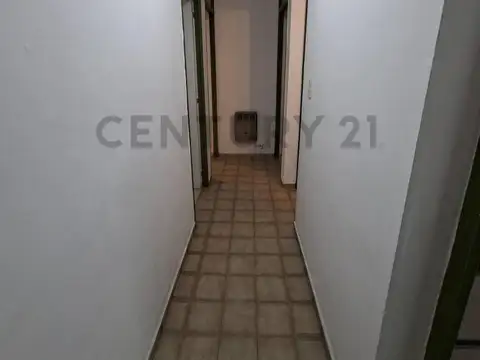 Mármol 2600, Piso 0