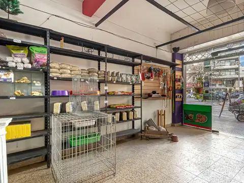 Local en Alquiler en Parque Chas, $ 1.100.000