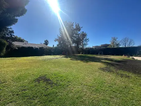 Terreno en Venta en Funes, USD 480.000