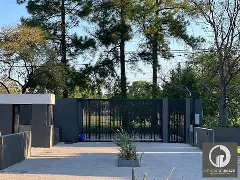 Casa en Venta en Fisherton, Rosario