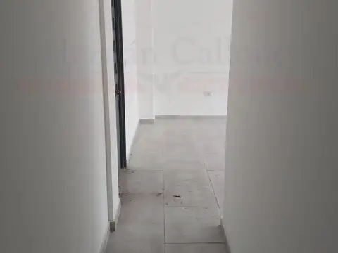 Departamento en Alquiler en Moron, $ 400.000