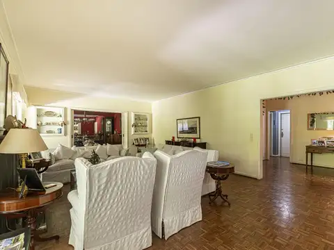 Departamento en Venta con 2 cocheras