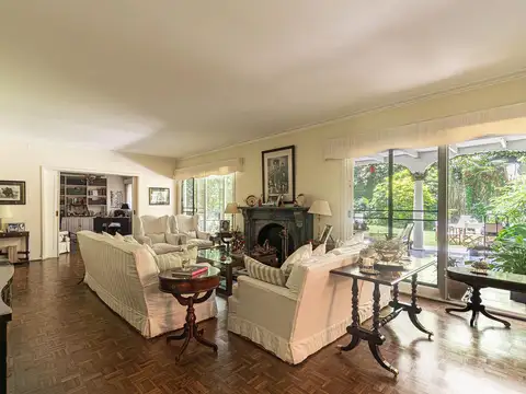 Departamento en Venta de 7 ambientes