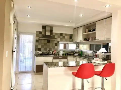 CASA en VENTA en Barrio Privado Santa Juana - Canning