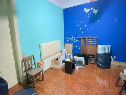 Casa 6 ambientes con 2 baños