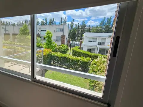 Departamento en Alquiler con 2 cocheras