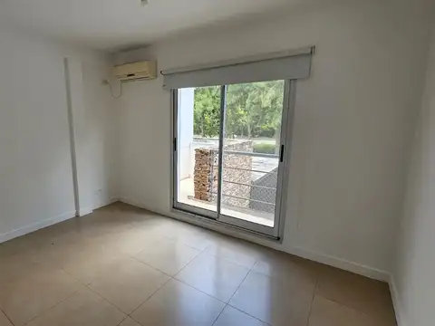 Departamento en Alquiler de 3 dormitorios