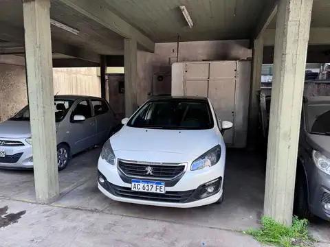 VENTA COCHERA CUBIERTA EN "VILLA SANTA RITA"