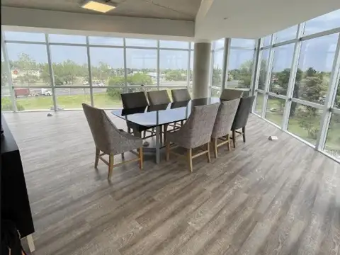 Oficina corporativa de 250mts Ingreso inmediato.